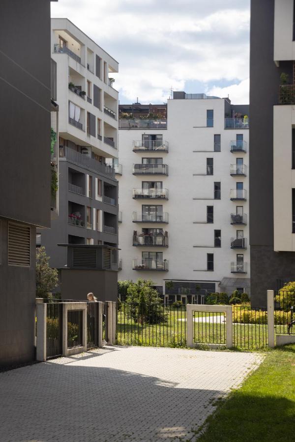 Unique Apt Eve - Free Garage 克拉科夫 外观 照片